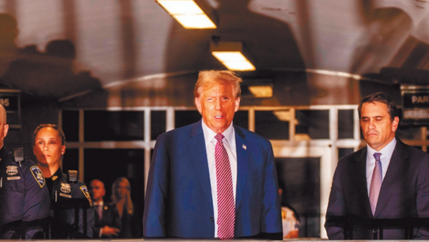 特朗普掩口費(fèi)案