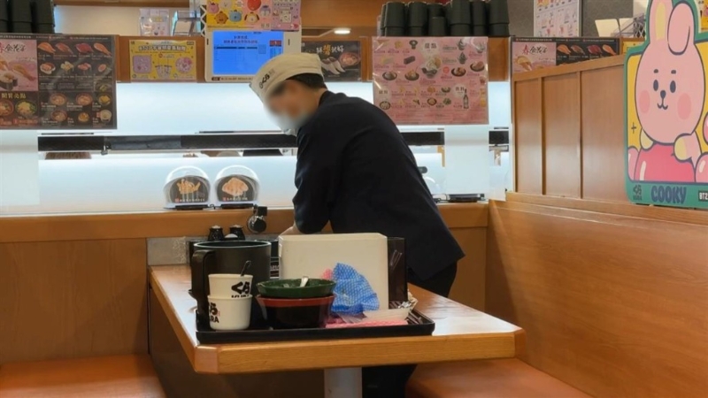 壽司店事件引發(fā)食安危機（影片截圖：東森新聞）