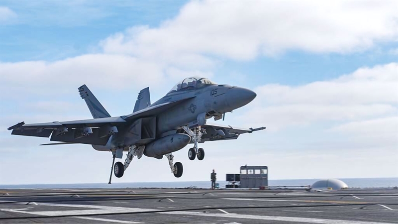 美軍F-18戰(zhàn)機(jī)。