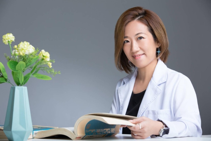 注冊中醫(yī)師陳翠萍