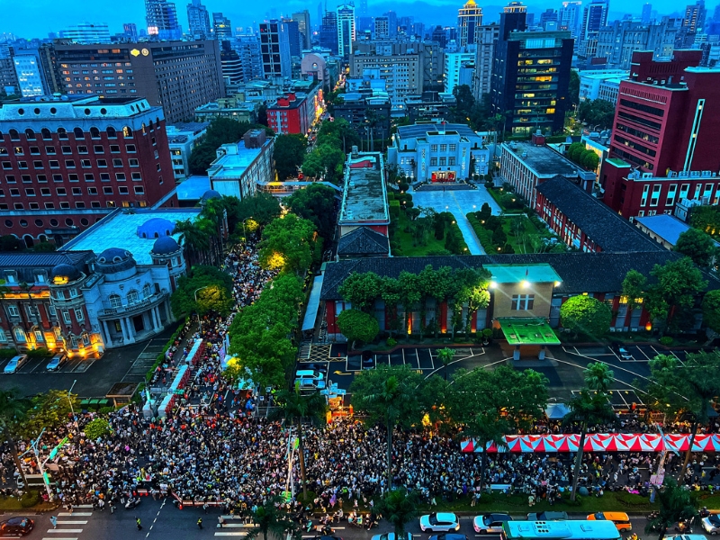 超過(guò)50個(gè)民團(tuán)24日號(hào)召民眾在立法院外青島東路與濟(jì)南路集結(jié)