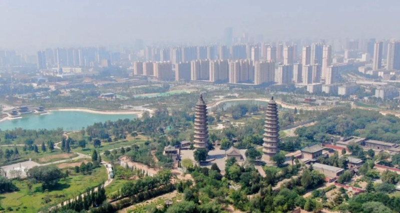 山西太原是中部城市，一直有不少商人透過(guò)香港“走出去”開(kāi)拓商機(jī)。 香港山西總會(huì)供圖