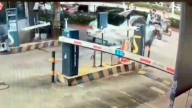 小米SU7失控？