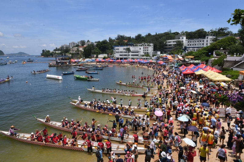 去年在赤柱舉辦的永明金融赤柱國際龍舟錦標賽2023。 資料圖片