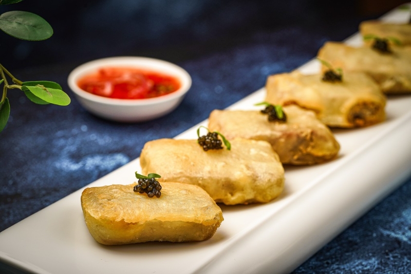 特色香酥鴨 $288 特色香酥鴨 $288