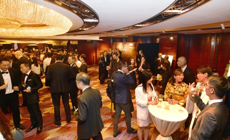 星島新聞集團(tuán)主辦“2024年杰出領(lǐng)袖選舉”頒獎(jiǎng)典禮。