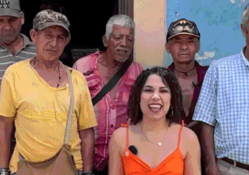 莉娜(Lina)與男友們 莉娜(Lina)與男友們