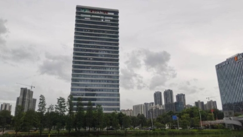 坐落在廣州南沙新區(qū)蕉門河畔的南沙國際人才港。