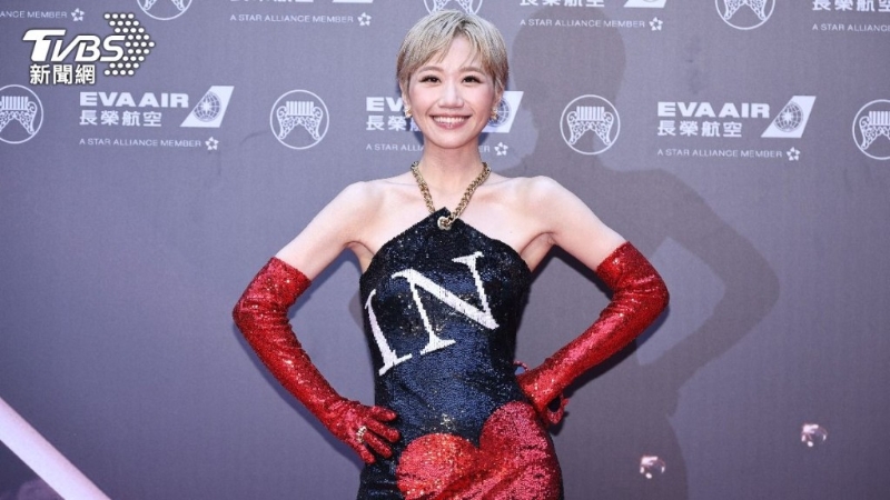 Lulu黃路梓茵擔(dān)任本屆的金曲典禮主持人。