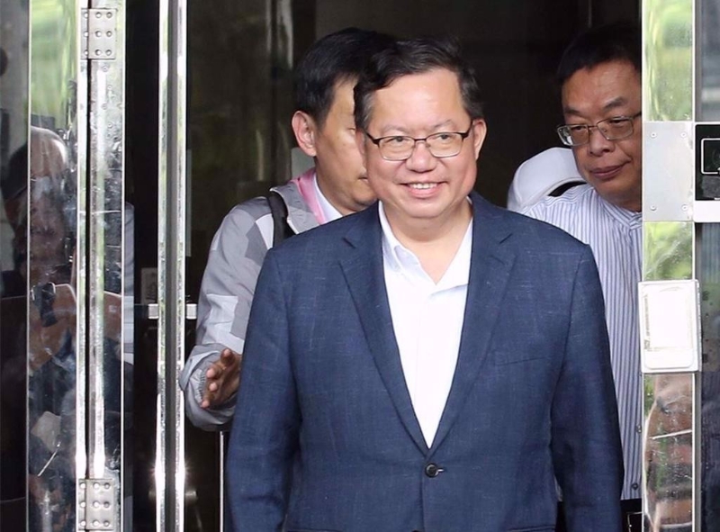 前?；鶗?huì)董事長(zhǎng)鄭文燦