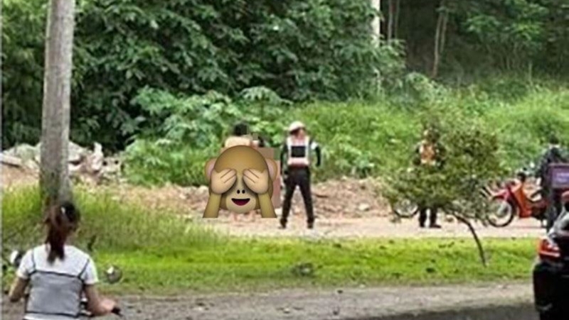 一對中國情侶日前到泰國旅游時，竟然當(dāng)眾全裸街上性交。 X平臺