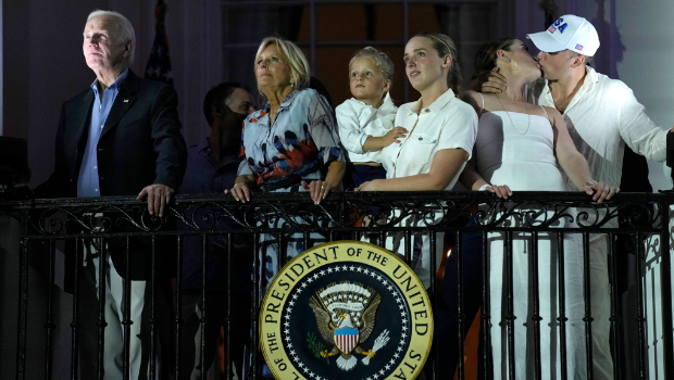 拜登家族參加白宮活動(dòng)照 拜登家族參加白宮活動(dòng)照