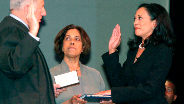 哈里斯宣誓成為舊金山地區(qū)檢察官 哈里斯宣誓成為舊金山地區(qū)檢察官