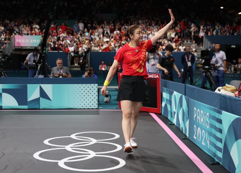 陳夢(mèng)衛(wèi)冕女單，比肩名宿鄧亞萍、張怡寧曾經(jīng)完成衛(wèi)冕壯舉。新華社