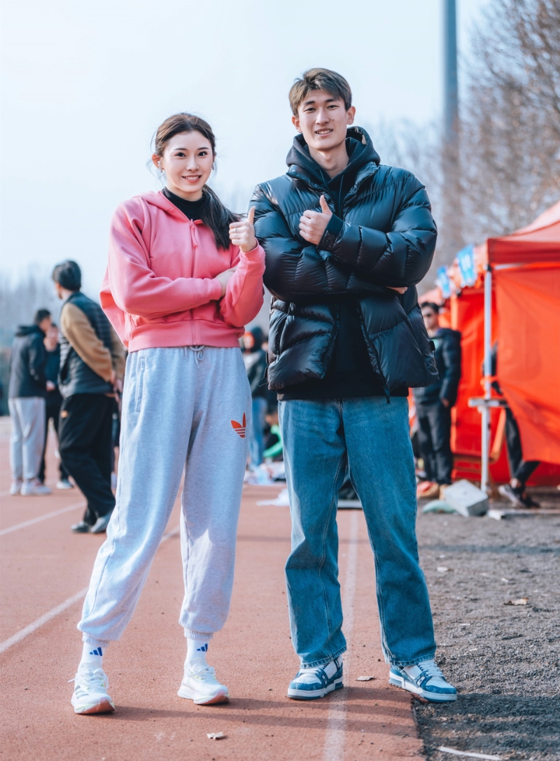 吳艷妮傳戀北京的富二代。