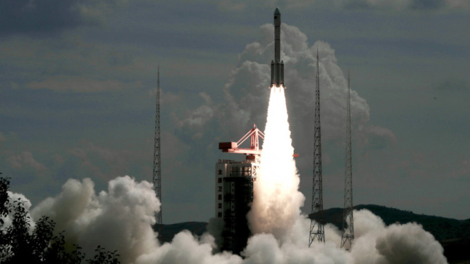 中國版星鏈?zhǔn)装l(fā)成功，18顆衛(wèi)星順利進(jìn)入軌道。中新社