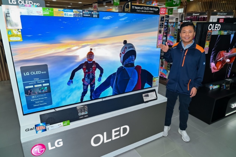 豐澤Customer Supervior Gary Tang指出，挑選電視尺寸主要考慮兩大因素，一是觀看距離，二是電視畫質。