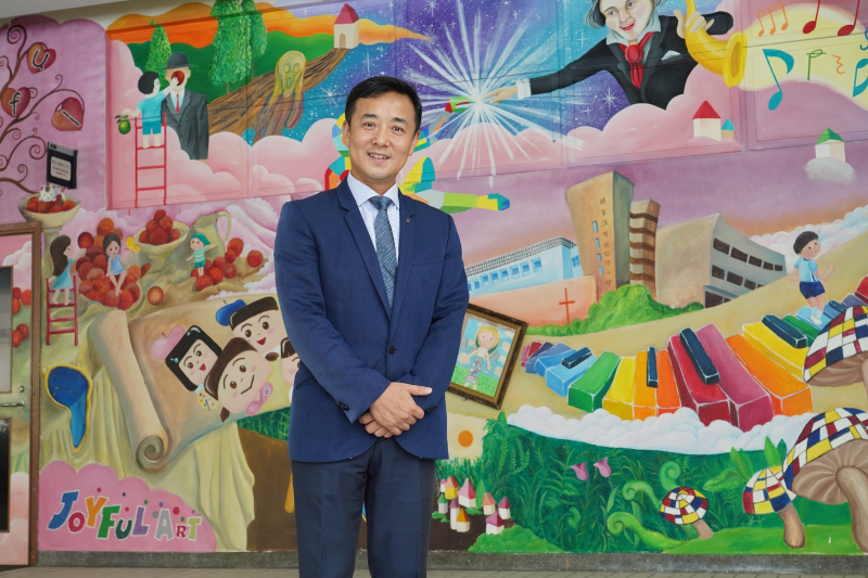 將軍澳循道衛(wèi)理小學(xué)林德育校長