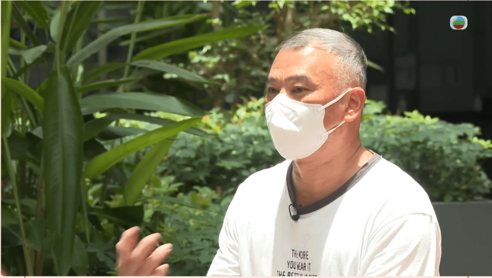 56歲的港人梁先生 56歲的港人梁先生