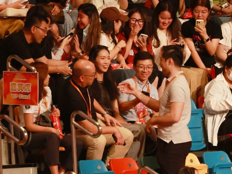 江旻憓現(xiàn)身分享。