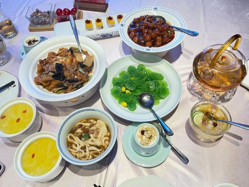 大眾點(diǎn)評必吃榜連續(xù)兩年上榜餐廳，被譽(yù)為晉菜天花板。