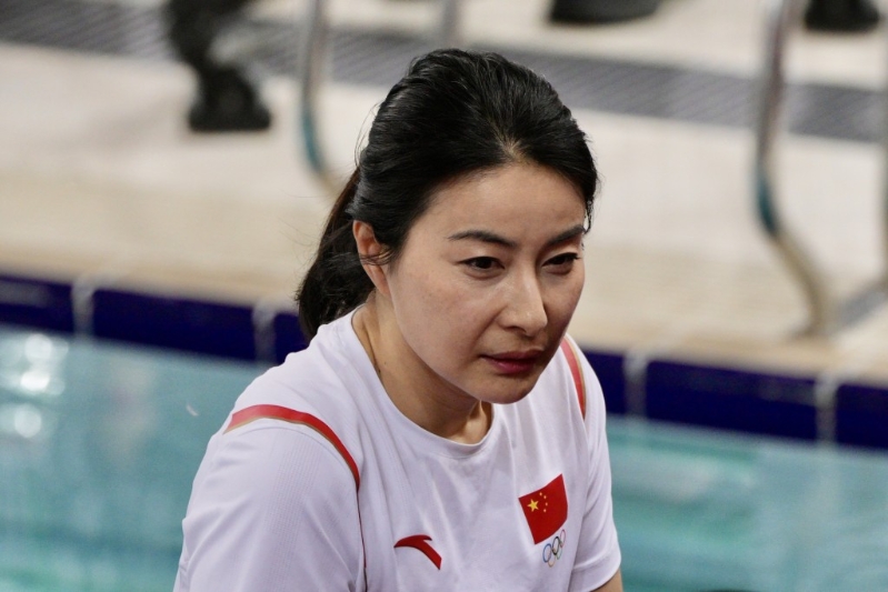 “跳水女王”郭晶晶驚喜現(xiàn)身。