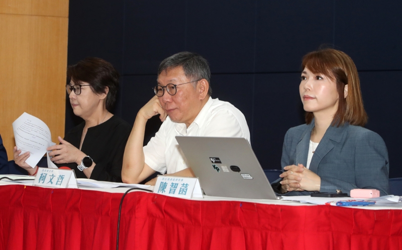 民眾黨若進(jìn)入后柯文哲時(shí)代，黃珊珊（左）、陳智菡（右）都可能是白營(yíng)下一波內(nèi)斗的焦點(diǎn)人物。 示意圖