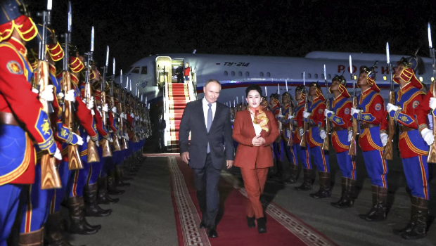 普京飛抵烏蘭巴托訪問