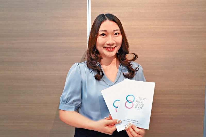 工作以外，Kitty早年修讀了心理學(xué)碩士，現(xiàn)時亦正修讀博士課程，希望日后集合不同專家參與“糖不甩”的工作。