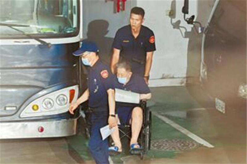 沈慶京雖然人在看守所，但中秋禮還是要送的，只是有立委嚇到不敢收。（本報(bào)資料照）