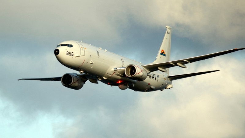 美軍一架P-8A反潛巡邏機(jī)越過臺(tái)灣海峽。