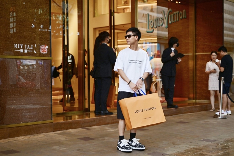 暑假期間業(yè)界營業(yè)額下跌兩成，業(yè)界對國慶生意都感到審慎。資料圖片