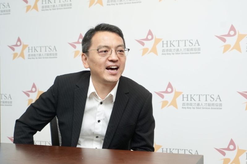 程先生指香港更方便讓公司和技術(shù)“出?！薄?劉駿軒攝