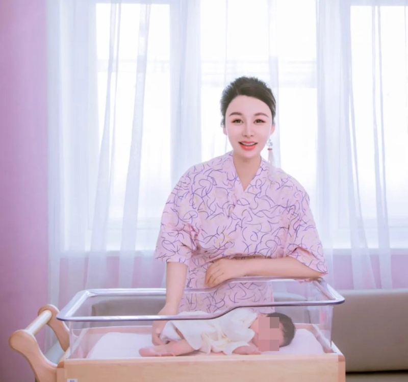 徐小姐稱自己一直承擔(dān)女兒的生活費(fèi)。