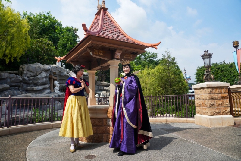 迪士尼故事的主角與惡人們將成對現(xiàn)身