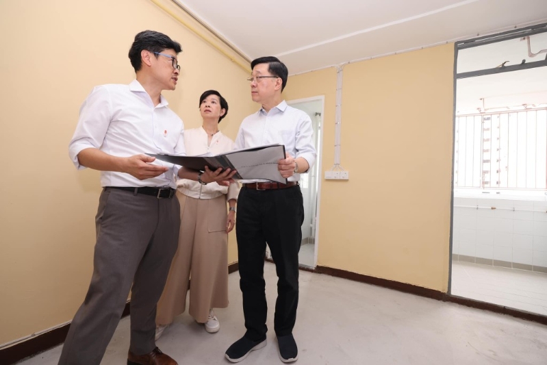 《施政報(bào)告》推“舉報(bào)獎(jiǎng)賞計(jì)劃”