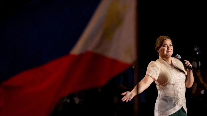 菲律賓副總統(tǒng)、前總統(tǒng)杜特爾特的女兒莎拉威脅挖馬可斯遺骸扔大海。