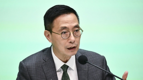 楊潤(rùn)雄 楊潤(rùn)雄