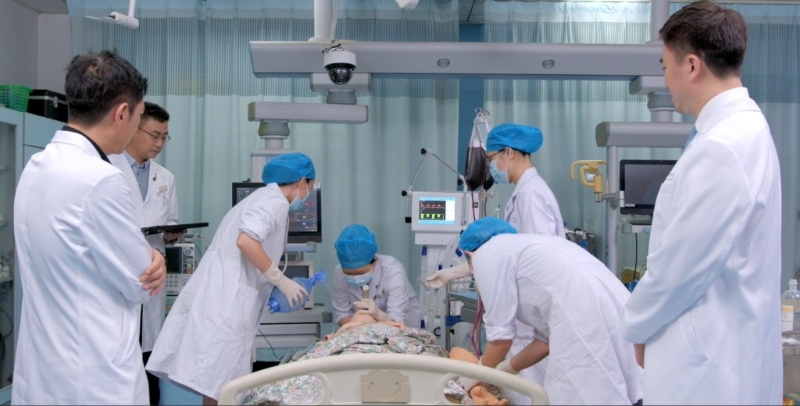 中山醫(yī)學(xué)院的基礎(chǔ)醫(yī)學(xué)和臨床醫(yī)學(xué)學(xué)科均是國家“雙一流”建設(shè)學(xué)科。