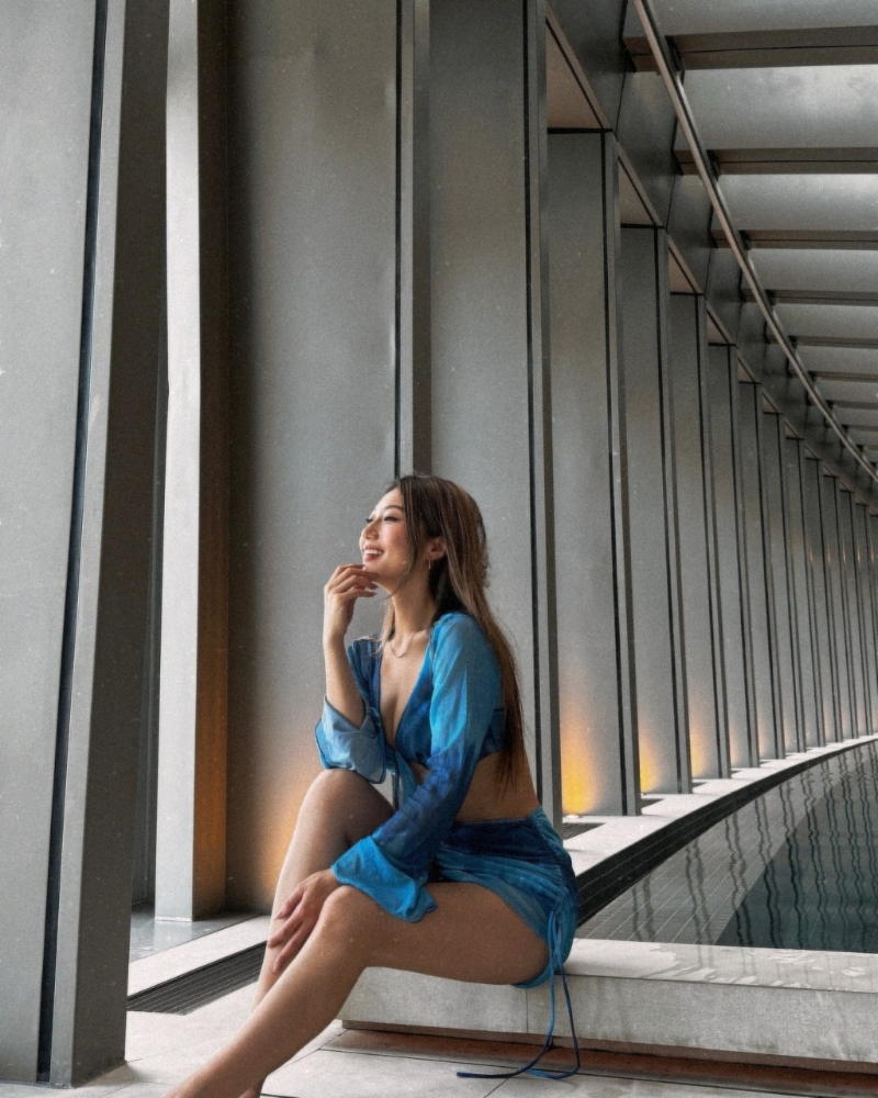 支嚳?jī)x的水著相，睇到網(wǎng)民心心眼。