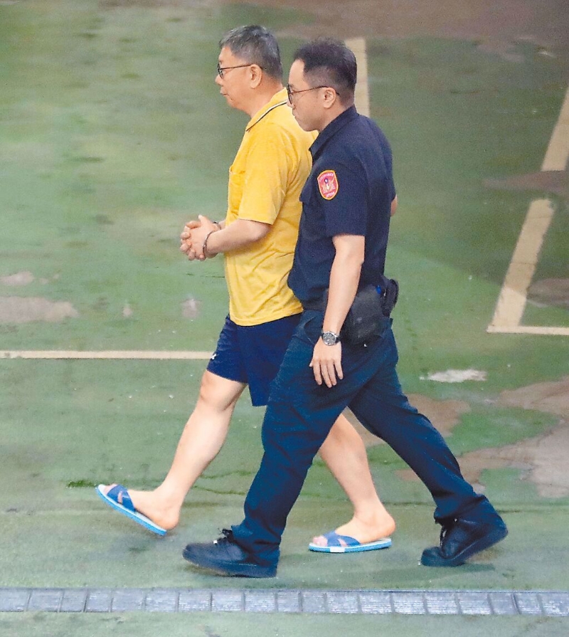 民眾黨主席柯文哲被羈押將近2個月。