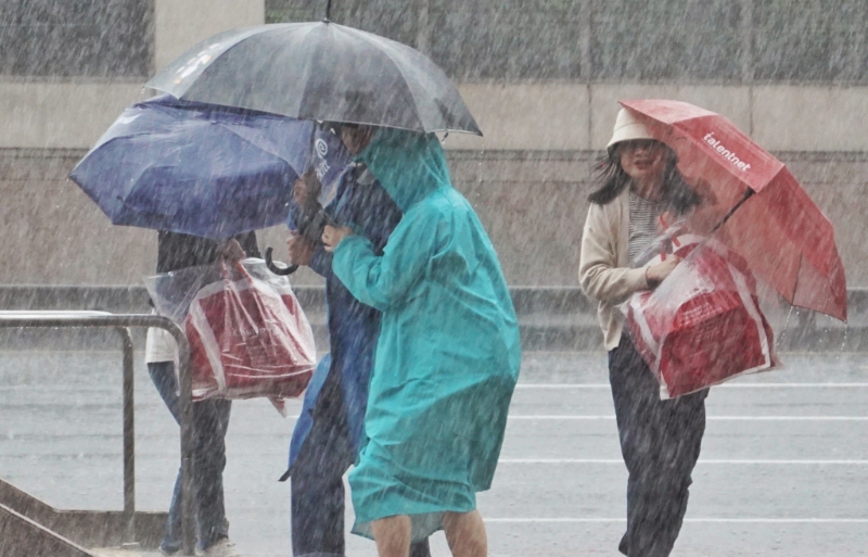 昨天康妮從臺東成功登陸 昨天康妮從臺東成功登陸