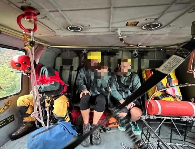 捷克夫婦今天獲救 捷克夫婦今天獲救