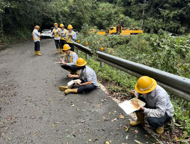 搶修人員 搶修人員