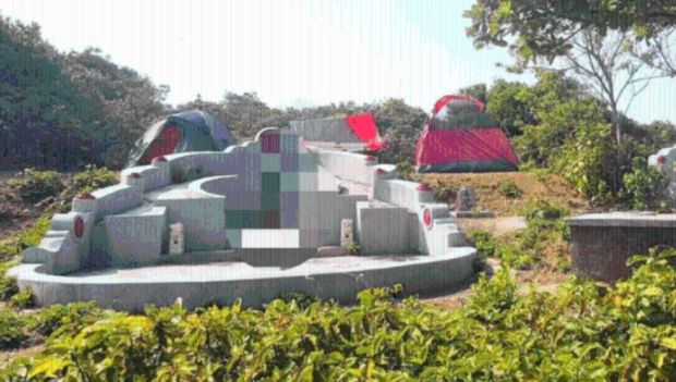 塔門墳?zāi)古泽@現(xiàn)露營(yíng)客扎營(yíng)1 塔門墳?zāi)古泽@現(xiàn)露營(yíng)客扎營(yíng)1