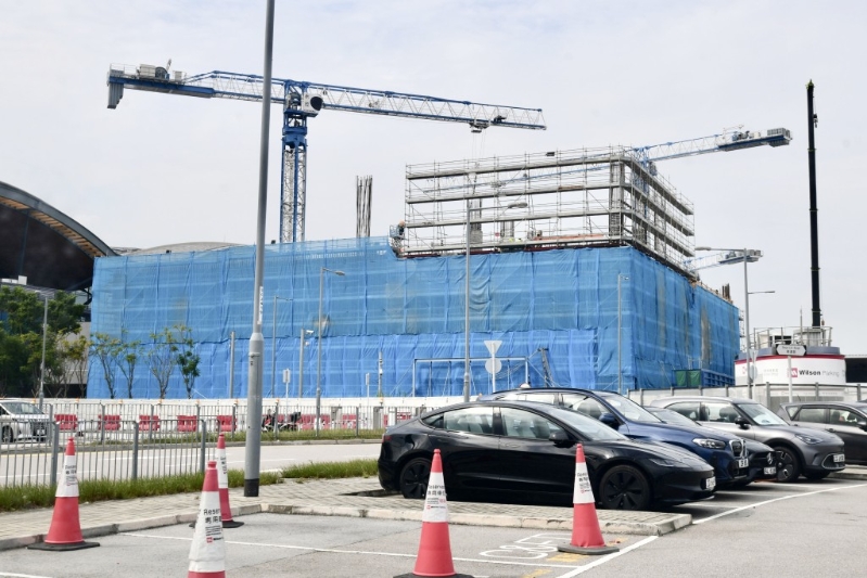 首期2000個(gè)停車位中約一半將劃作“粵車”使用。 陳浩元攝