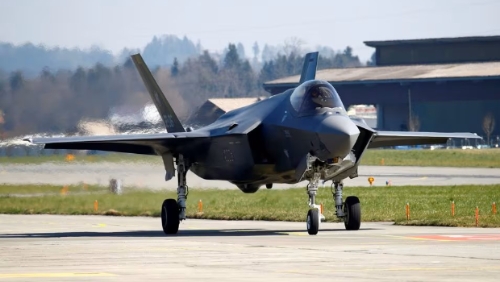 有報(bào)道指，臺(tái)灣將向美國提出購入F-35隱形戰(zhàn)機(jī)。