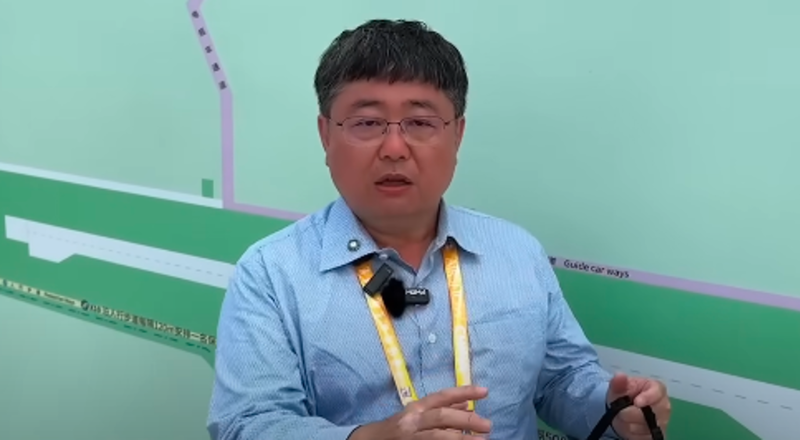 圖為呂禮詩在本屆珠海航展中，接受《中天新聞》采訪畫面。