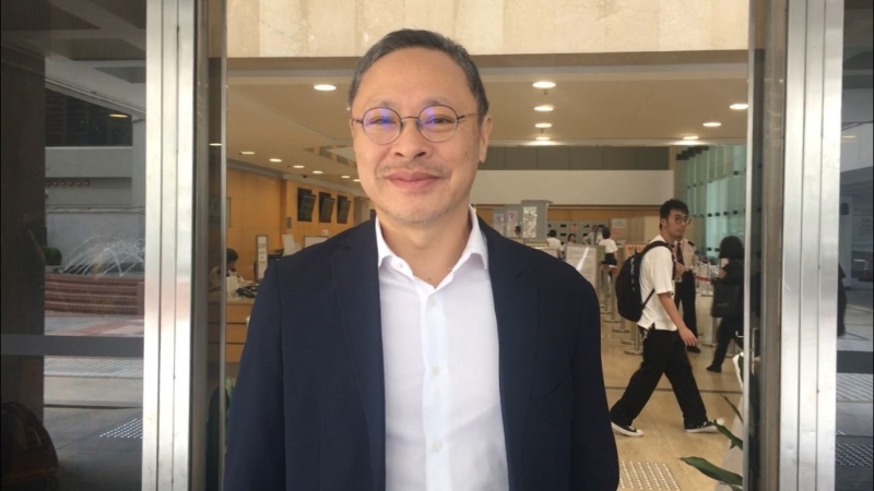 35+顛復(fù)案認(rèn)罪被告，香港大學(xué)法律學(xué)院前副教授耀廷判囚10年。