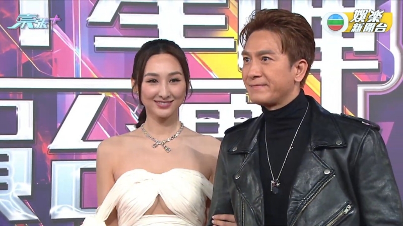 高海寧(左)久未性感。